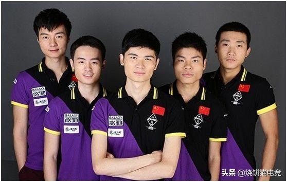 体现了她在 体现了她在