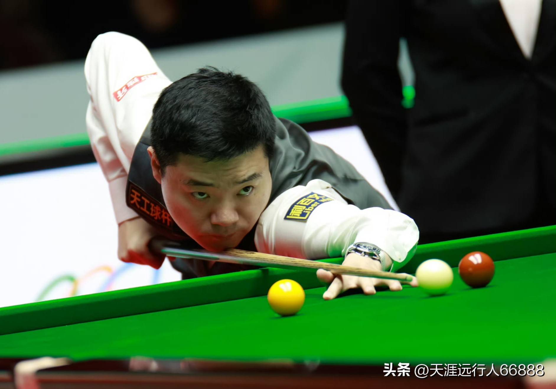 来自美国的 来自美国的