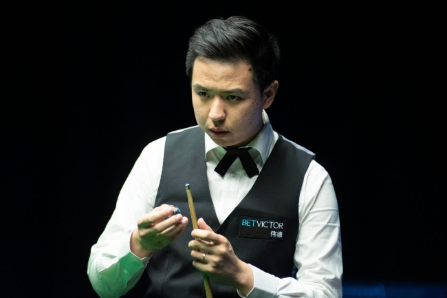 运动员则更 运动员则更