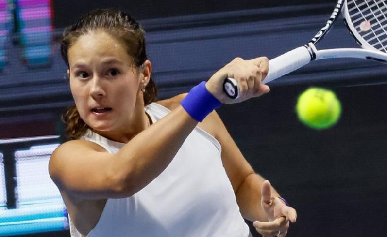 滑雪场或冰 滑雪场或冰