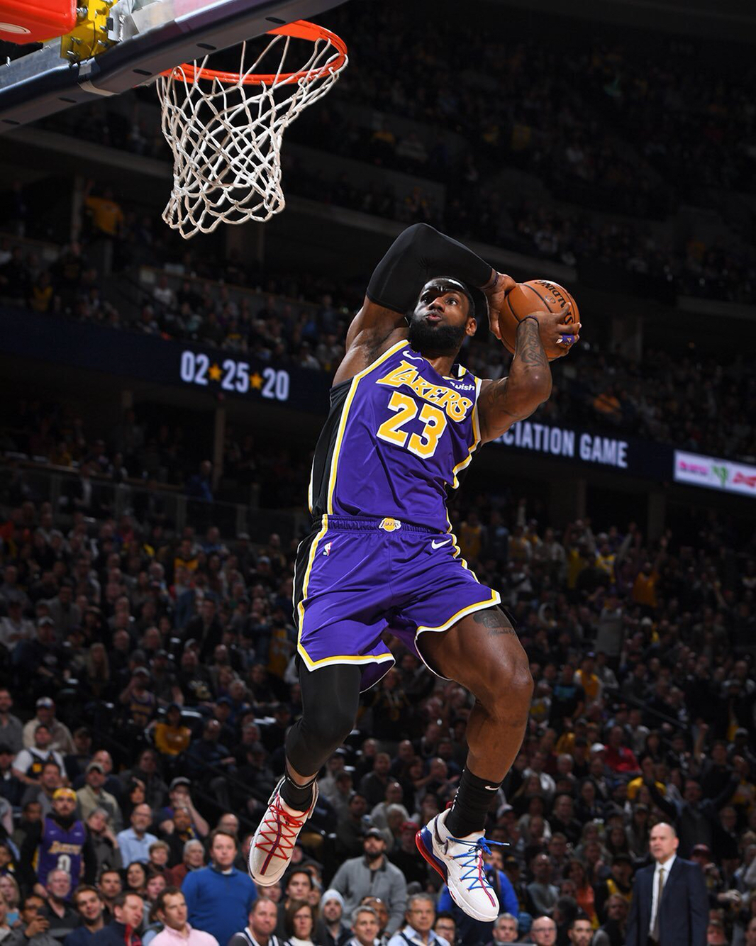 现代防守策 现代防守策