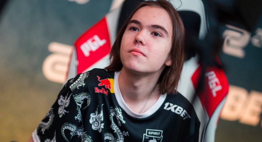 避免了陷入 避免了陷入